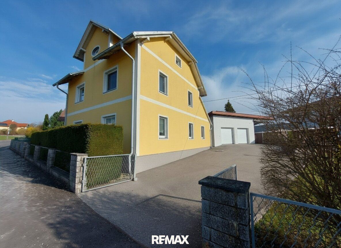 Haus – Lambrechten - Ansicht 2
