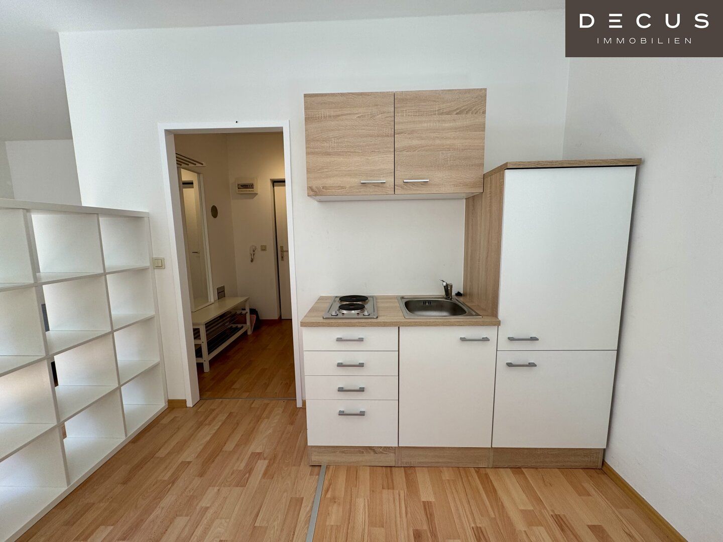 | CHARMANTE 1-ZIMMER-WOHNUNG | HELL & GEMÜTLICH | 1. OBERGESCHOSS | IM GRÜNEN UND DOCH IN DER STADT