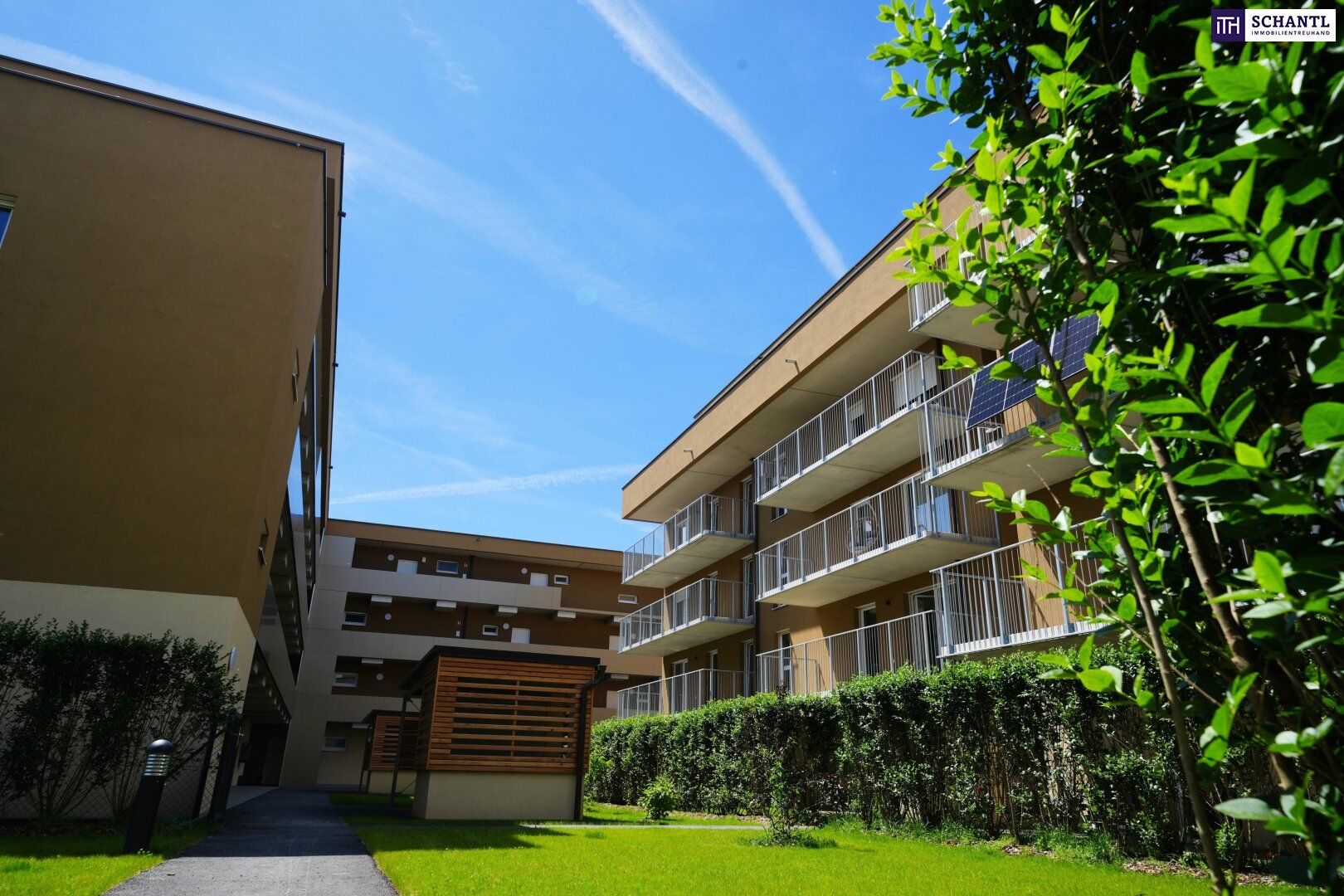 TRAUMHAFTER ERSTBEZUG! Stilvoll leben, sonnig wohnen - großer Balkon mit süd/west Ausrichtung, Tiefgarage und VIELES mehr!