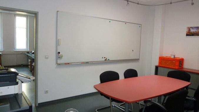 11. GWO 1220 Wien - Besprechungszimmer