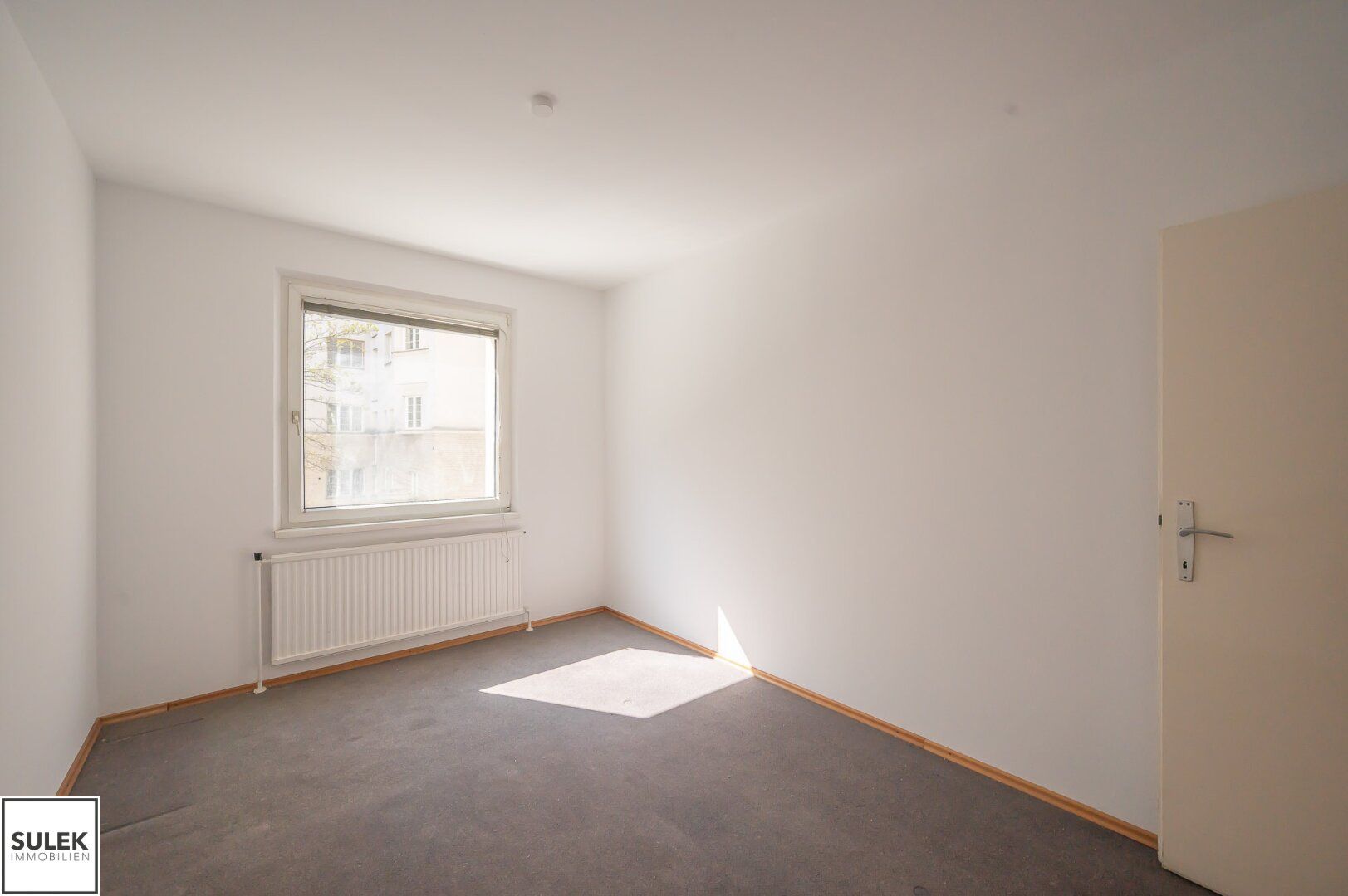 Wohnen in der Johannagasse 3A: Sanierte 3-4 Zimmer Wohnung (Bis 09/2028 befristet vermietet) - Vista 2