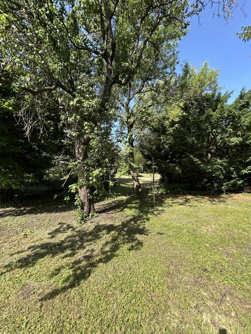 Drei bebaubare Grundstücke + Villa mit Garten in Perchtoldsdorf - einzeln oder gemeinsam erwerbbar. - Ansicht 4