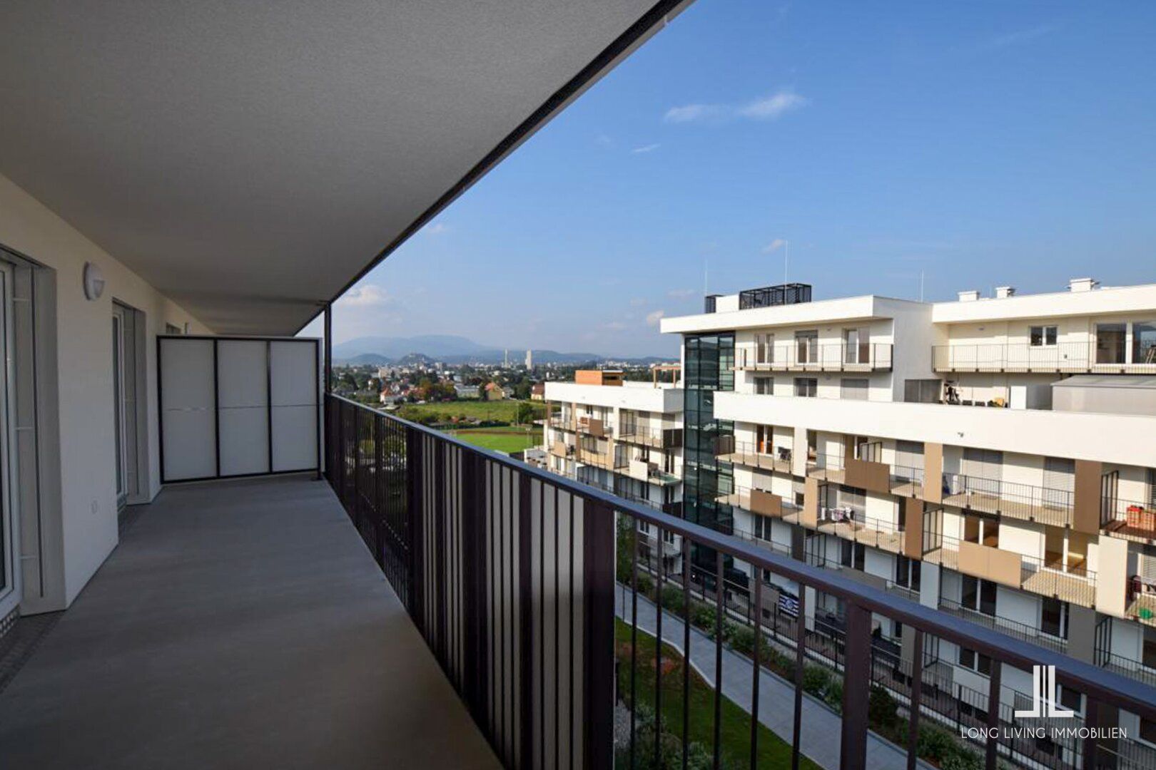 Moderne Penthouse-Wohnung mit großem Balkon und Tiefgaragenoption_90