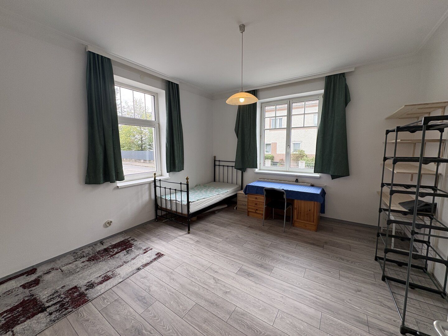 1-Zimmer in Wohngemeinschaft für Arbeiter, im Zentrum von Wels