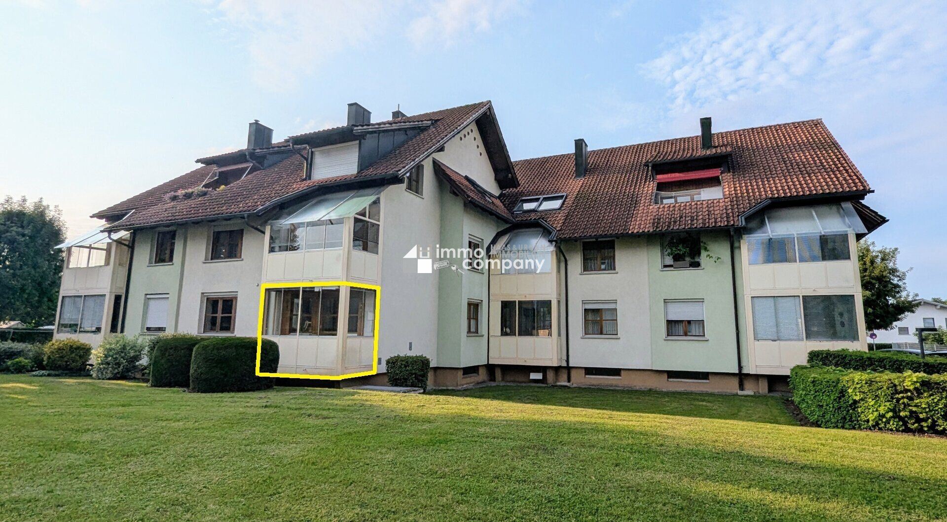 Großzügige 4-Zimmer-Wohnung mit Loggia in zentraler Lage - inkl. Küche und Gemeinschaftsgarten!