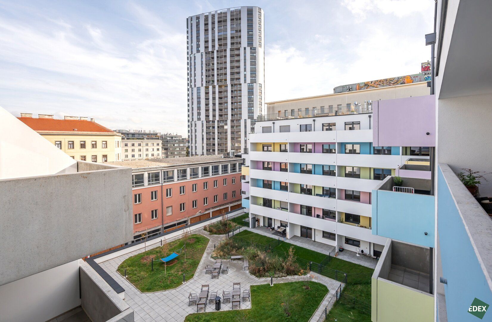 Hofseitige 3-Zimmer-Wohnung mit Loggia in Donau-Nähe