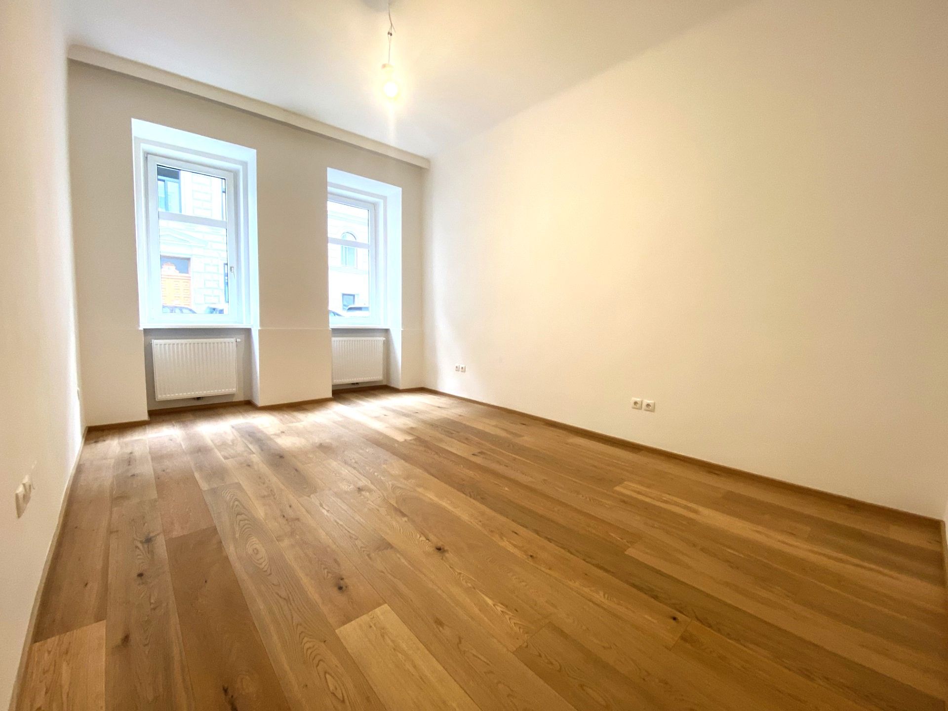 Sanierte 2-Zimmer Altbauwohnung - neues Badezimmer - perfekte Verkehrsanbindung - zu kaufen in 1050 Wien