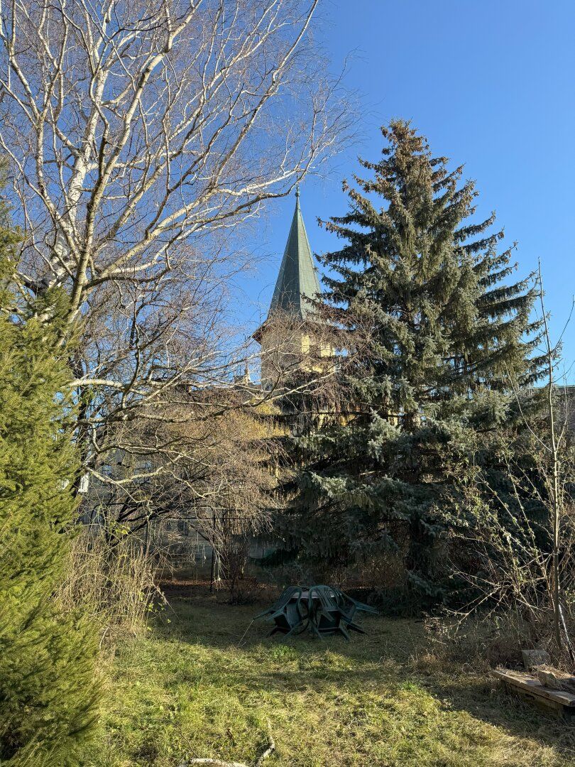 Drei bebaubare Grundstücke + Villa mit Garten in Perchtoldsdorf - einzeln oder gemeinsam erwerbbar. - Ansicht 3