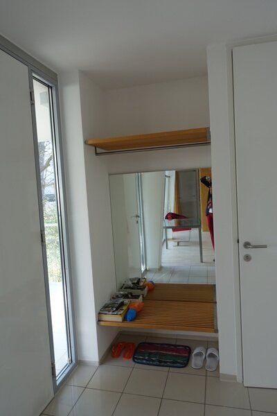 Wohngenuss mit Traumfernblick: Teilmöblierte Traumvilla mit Outdoorpool, Garten, Sauna, Jacuzzi Indoor, Tischtennistisch, etc.