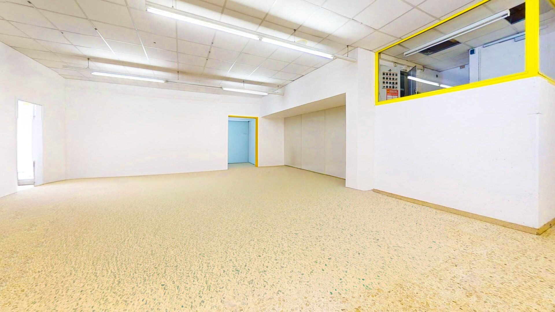 Vielseitige Gewerbefläche in Viktring - Verkaufsraum, Lager & Büro auf ca. 237m² - Mehr