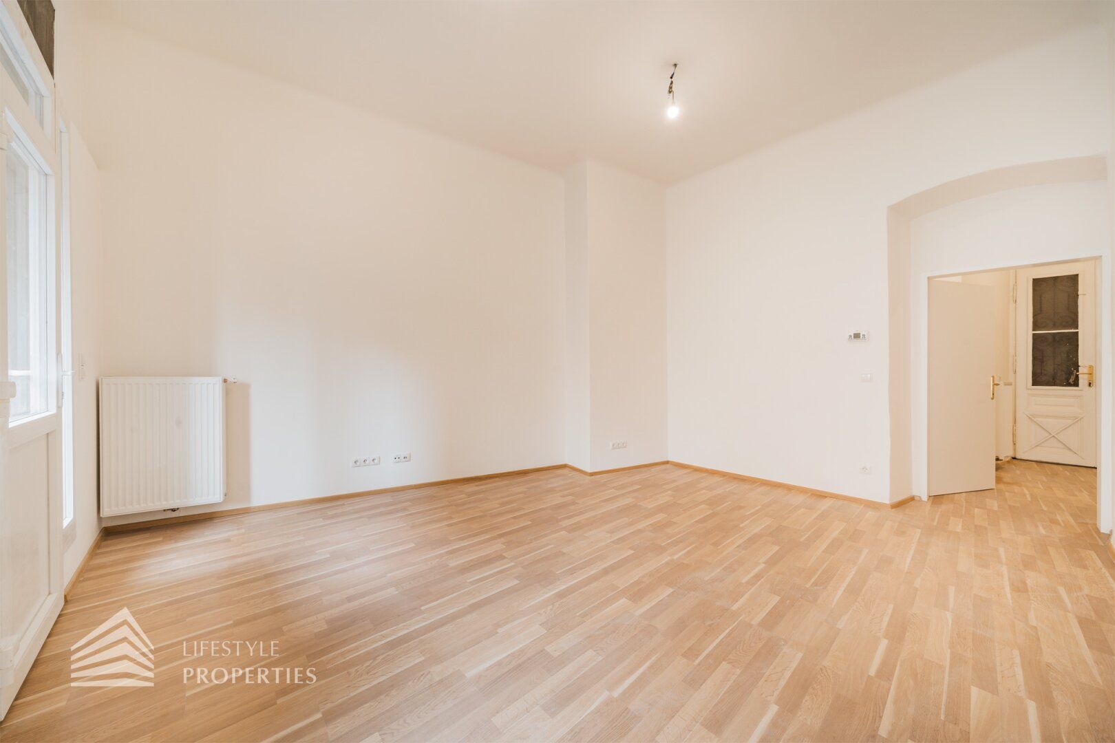 Frequentiertes Geschäftslokal-Büro, Nähe Lidlpark - Ansicht 4
