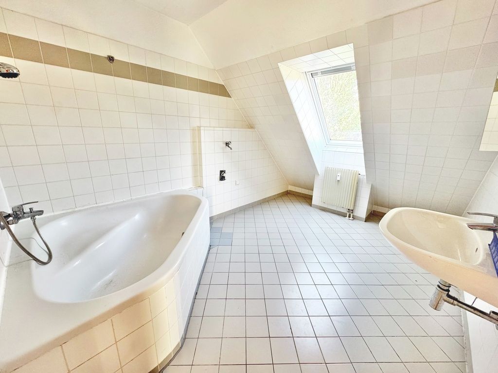 BALKONTRAUM | OPTIMAL AUFGETEILTE 2 ZIMMER | TOP-GRÜN-RUHELAGE - Flere