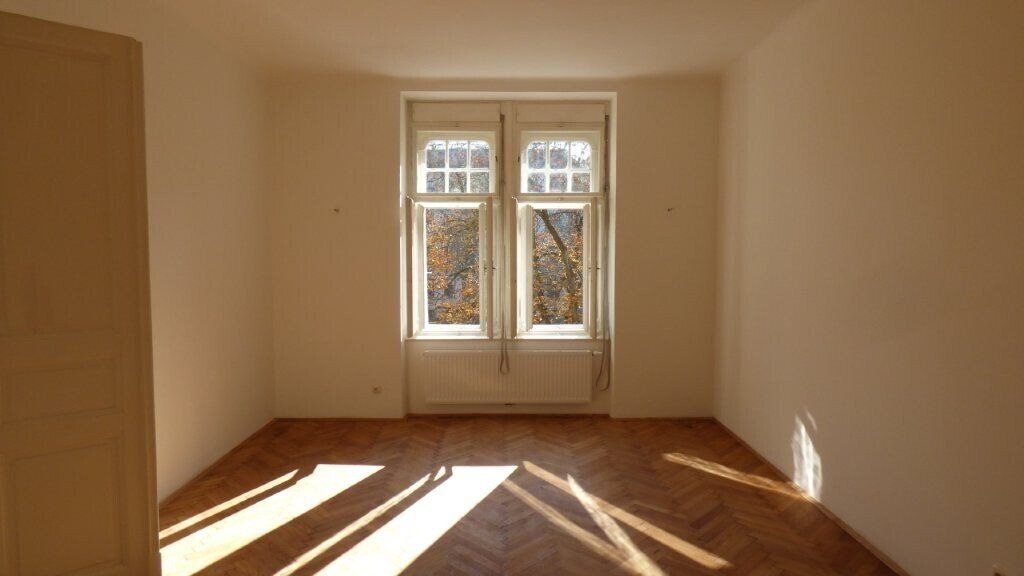 Familien aufgepasst: Wunderschöne 4-Zimmer-Wohnung mit großem Balkon am Hasnerplatz!