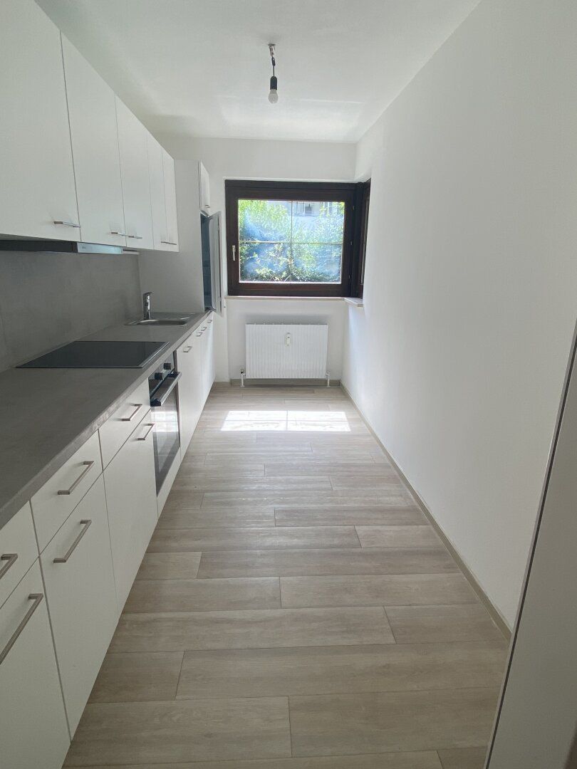 Traumhafte 4-Zimmer-Wohnung in Innsbruck - mit Garten, Balkon und Terrasse sowie Autoabstellplatz