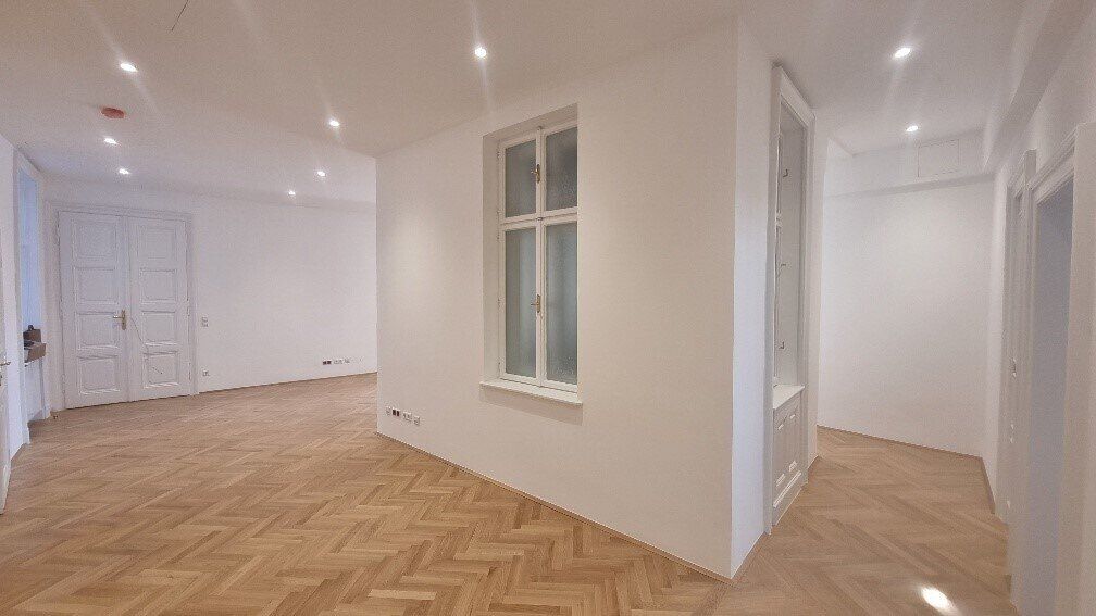 Wahrlich ein traumhaftes Altbaubüro - Ansicht 3