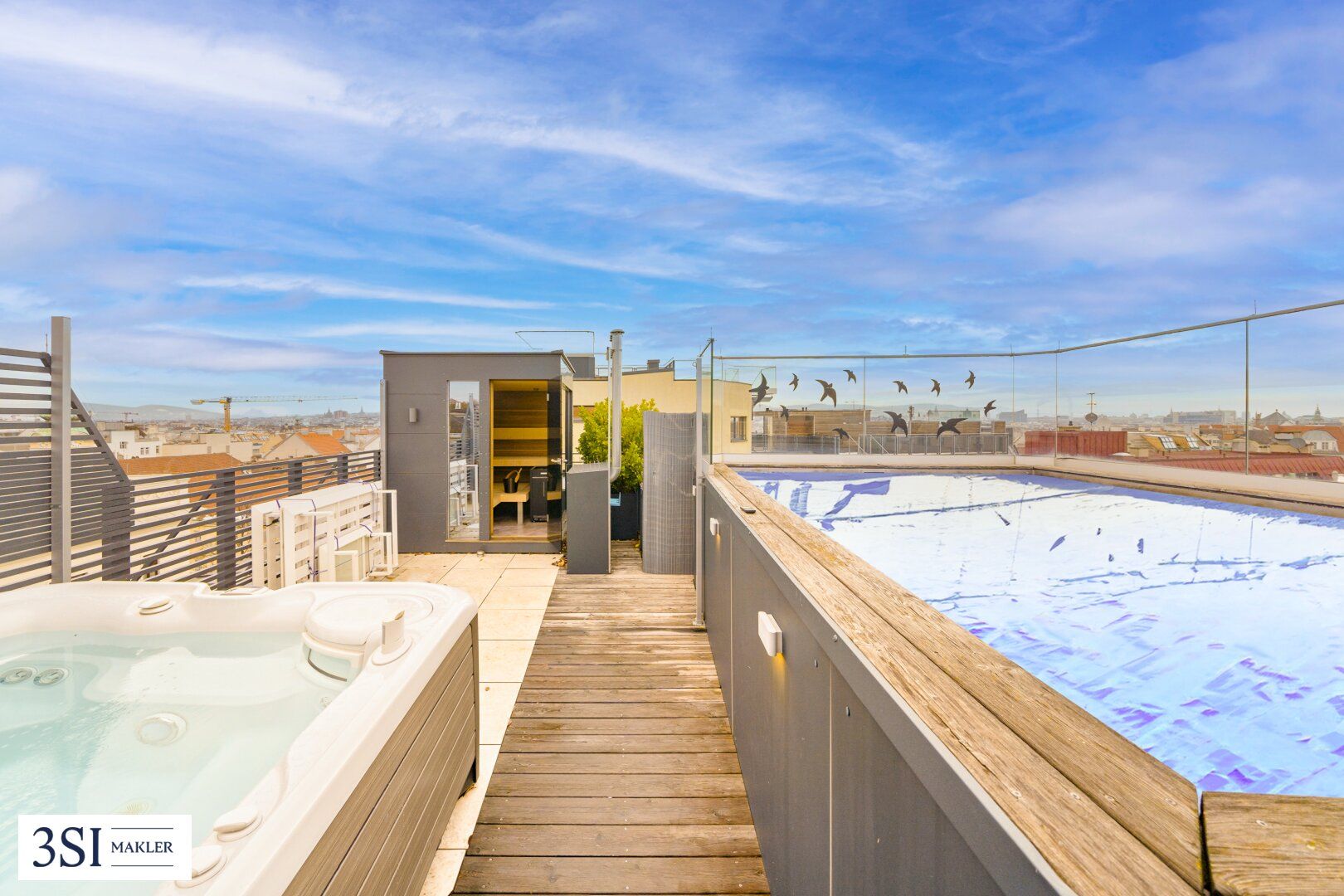 Lichtdurchflutetes Luxus-Penthouse mit Infinity-Pool und Panoramasicht!