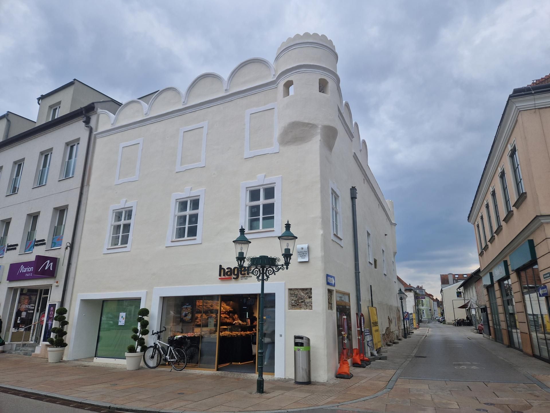 EINZIGARTIGES UND BEEINDRUCKENDES WOHNJUWEL - DEN TULLNER HAUPTPLATZ IM BLICK BEI RUHIGER WOHNLAGE