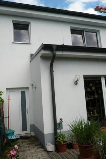 Gekoppeltes Stadthaus mit Eigengarten, Ruhelage, aktuell vermietet