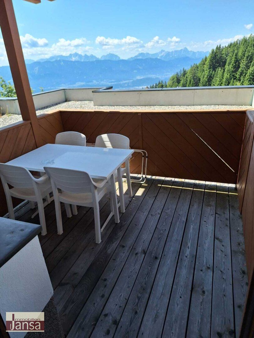 Gepflegte Garconniere mit Fernblick