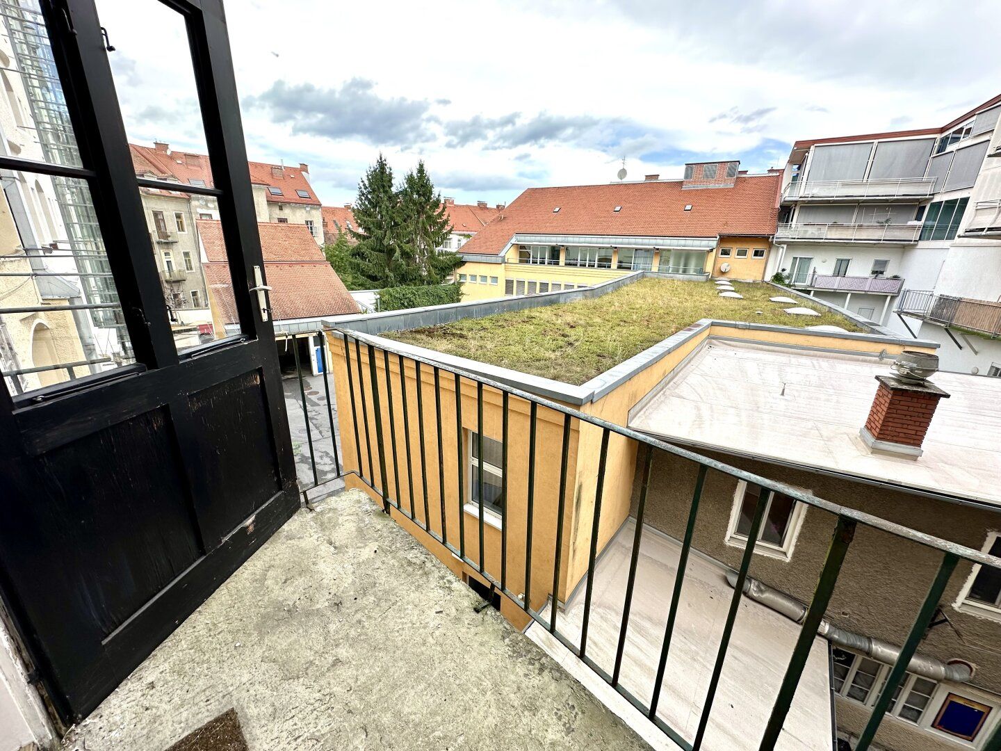 2-Zimmer-Wohnung mit sonnigem Balkon in absolut bester Lage im 1. Grazer Bezirk in der Grazbachgasse - Provisionsfrei