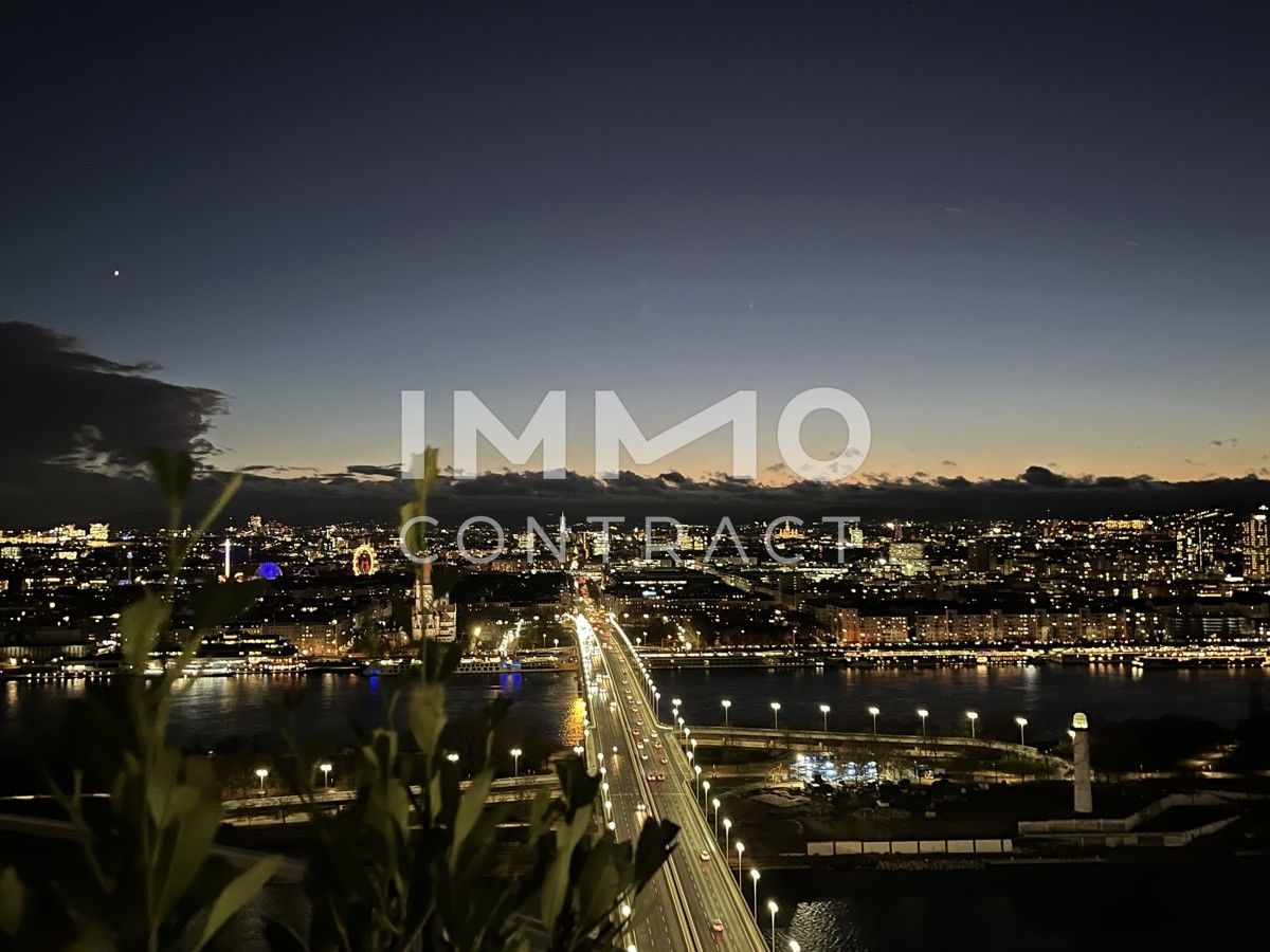 TOP-Neubau Erstbezug im modernsten Hochhaus Österreichs: Vierzimmer-Apartment mit Cityblick