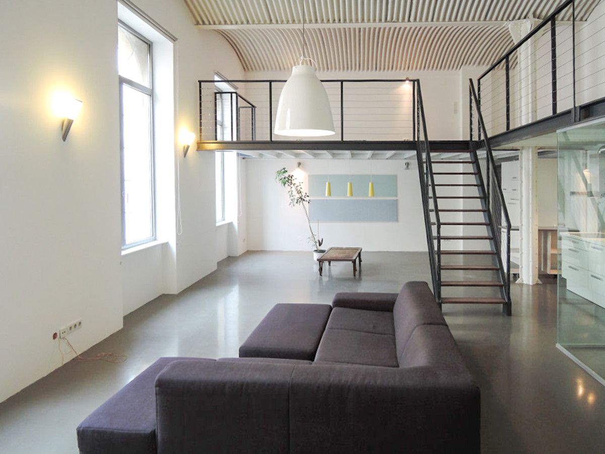 Loft-Büro in alter Dampfmaschinenfabrik