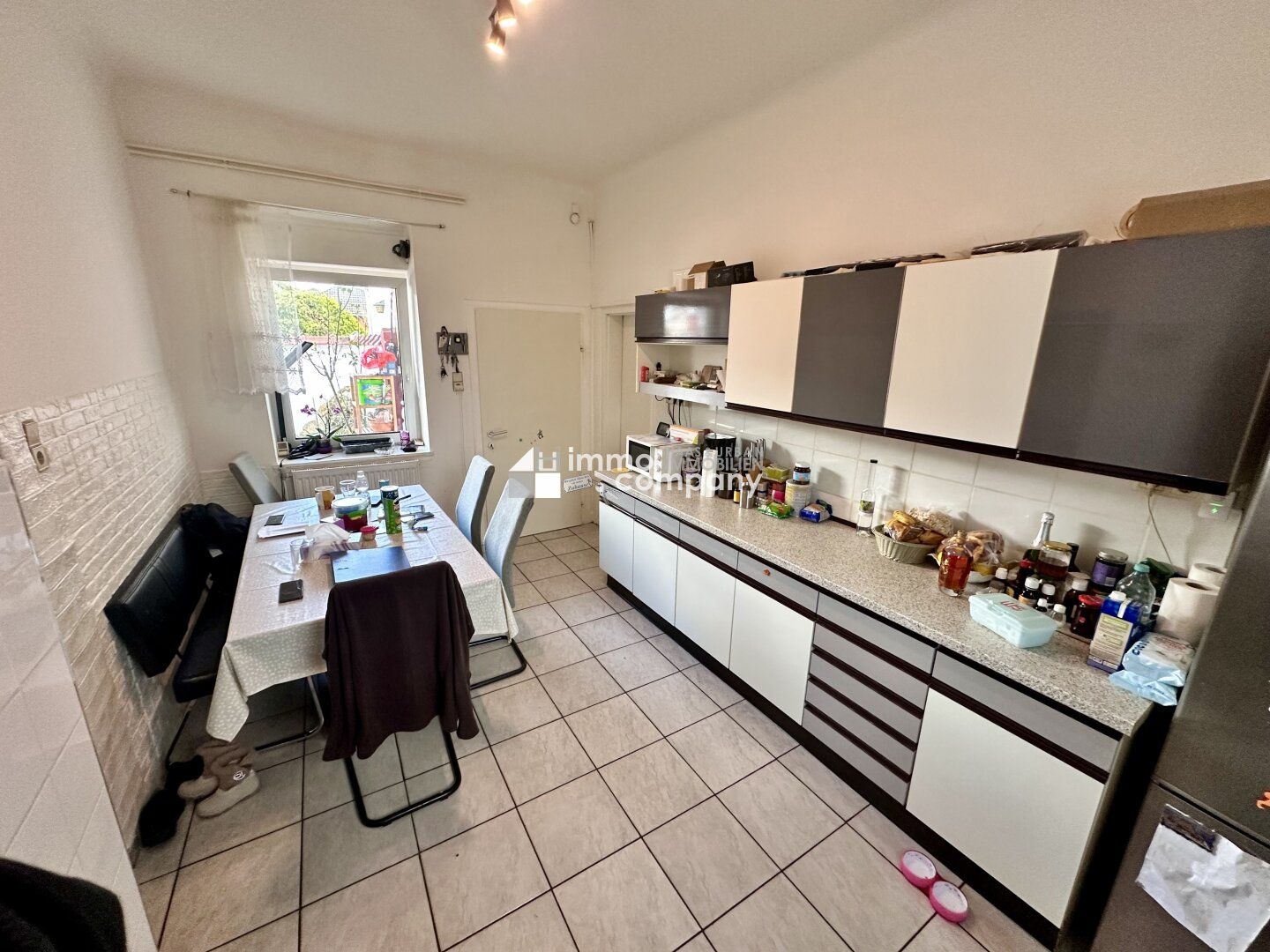 Einfamilienhaus in Schönkirchen-Reyersdorf: 5 Zimmer, Garten, Baugrund - Ihr neues Zuhause!