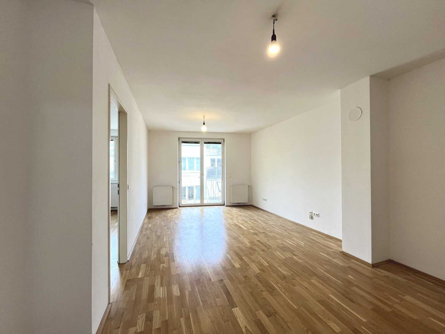 Moderne 2-Zimmer-Wohnung mit Balkon - Nähe Gersthofer Platz!