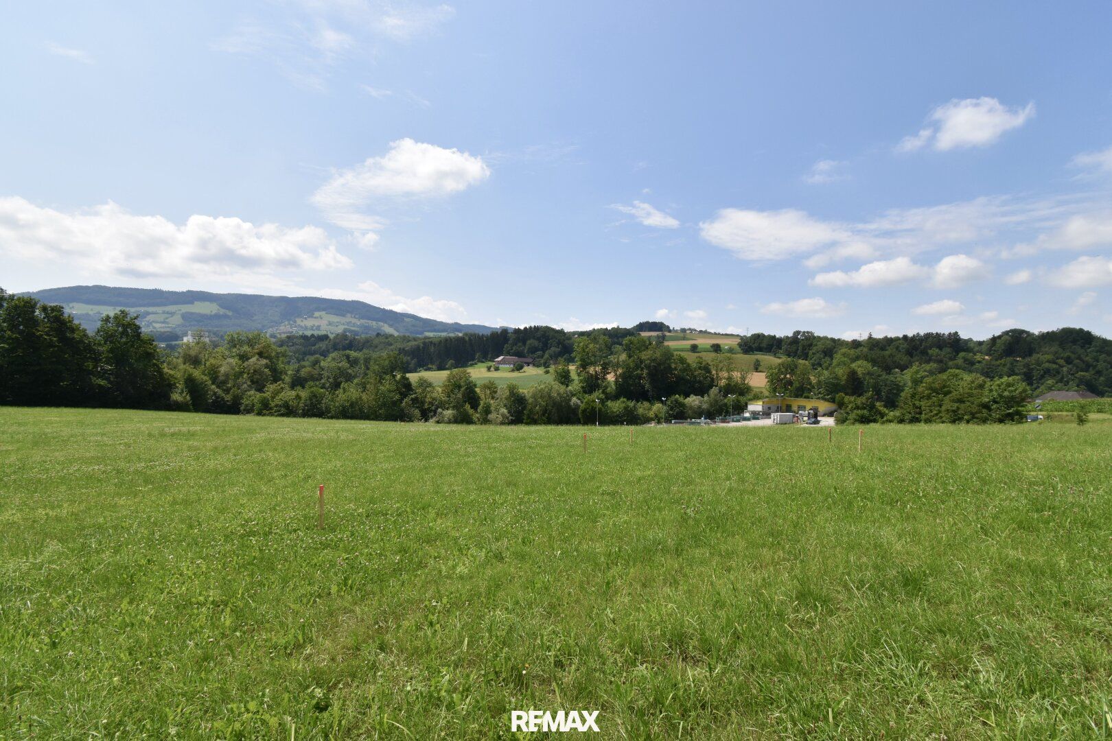 Voll erschlossener 1.074 m² Baugrund mit traumhaftem Ausblick in ruhiger & grüner Lage! - Ansicht 3