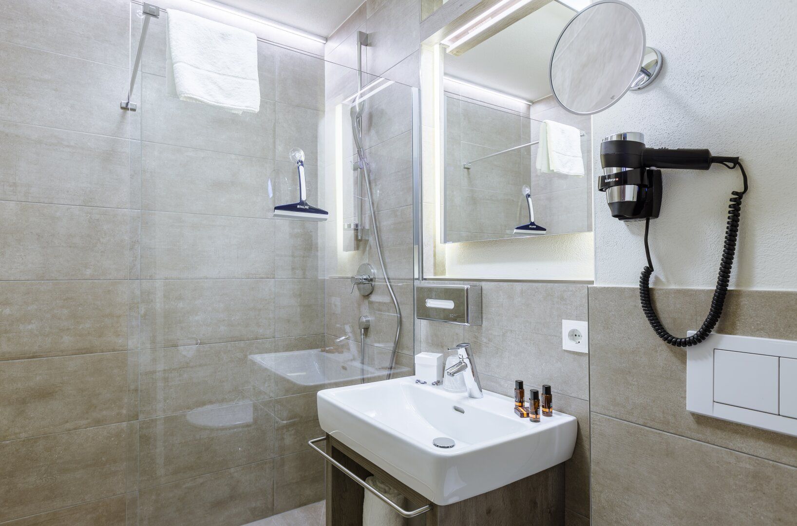 Avenida Mountain Lodges Saalbach | Studio Suite mit Terrasse/kleiner Garten - Mehr