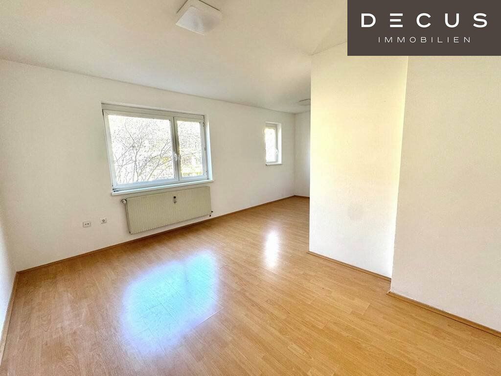 | HELLES & SONNIGES 1-ZIMMER-APARTMENT | 2. OBERGESCHOSSS | IHR NEUES ZUHAUSE | IM GRÜNEN UND DOCH IN DER STADT