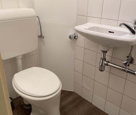 Büro in Bestlage am Mirabellplatz - gediegenes Ambiente mit schönen Holzfußböden und angenehmer Raumhöhe, (c) CL-immogroup, www.CL-immogroup.at