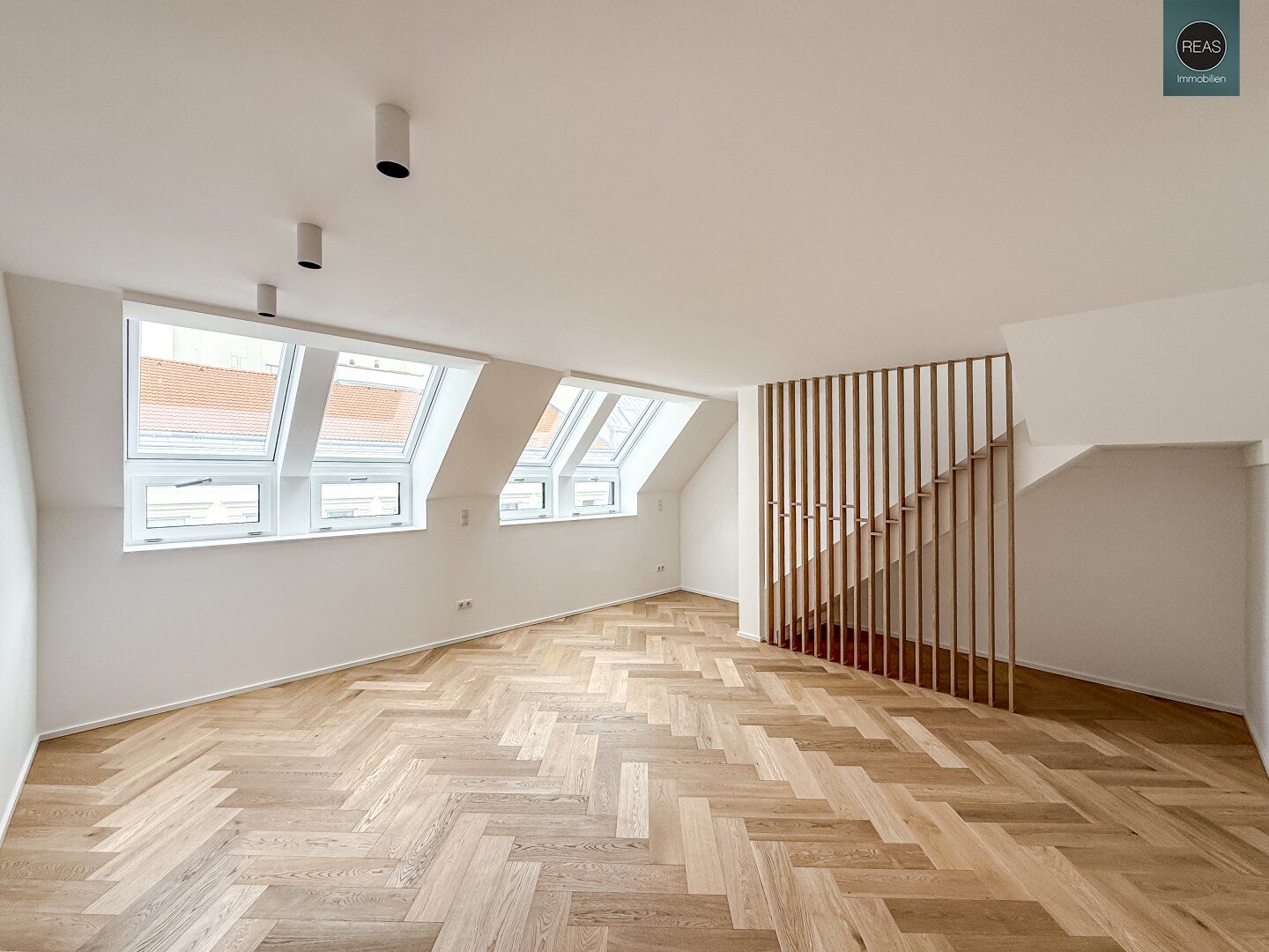 Elevate 1090 - Erstbezug: Dachgeschoss - Maisonette Wohnung (klimatisiert) mit Balkon und Terrasse nahe U6 Alser Straße, AKH!