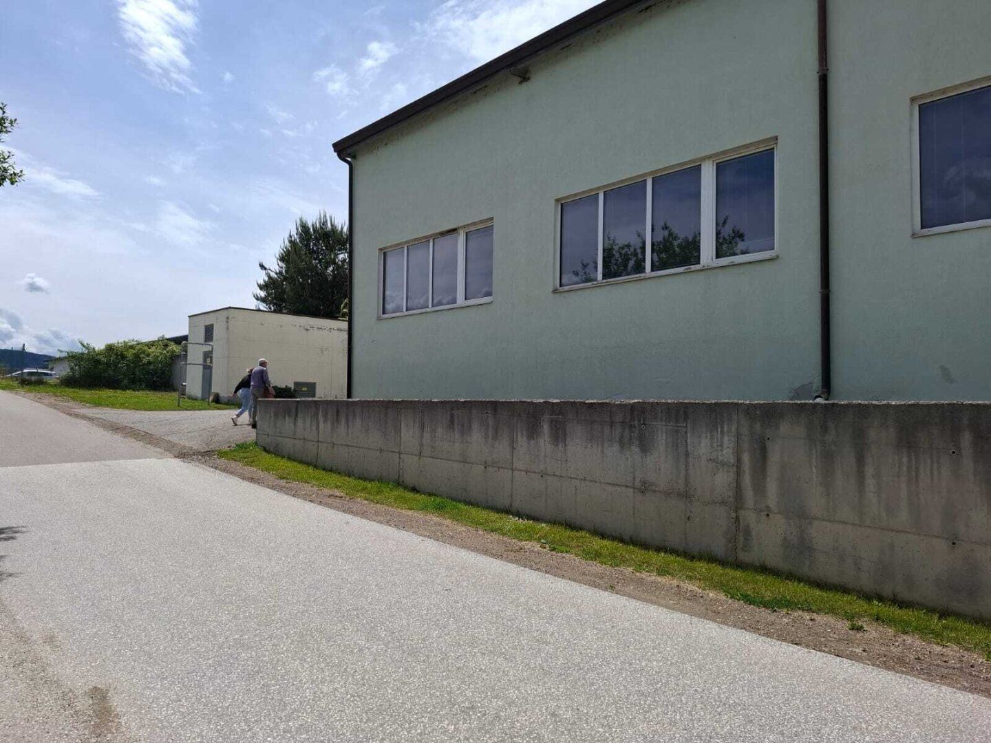 HALLEN FÜR GEWERBEBETRIEBE VON 280 BIS 680 m² IN EBENTHAL ZU MIETEN! - Ansicht 5