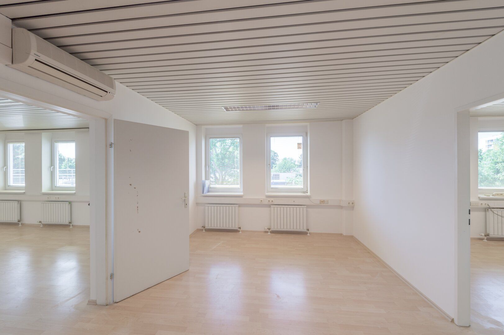++NEU++ Praktische Büros in guter Lage! Top 129 - Ansicht 2