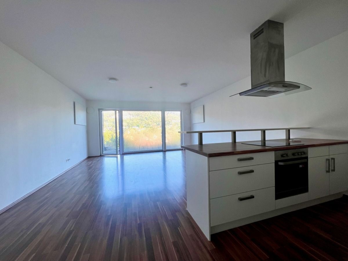 ++ IDYLLISCHE LAGE ++ ZWEI Zimmer mit TERRASSE und GARTEN