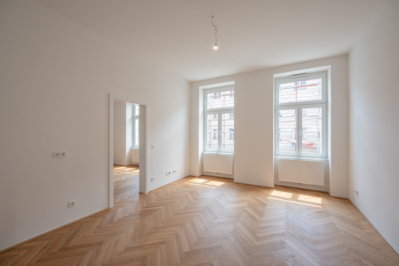 +.+NEU+.+ Generalsanierter 2-Zimmer Altbau-ERSTBEZUG!