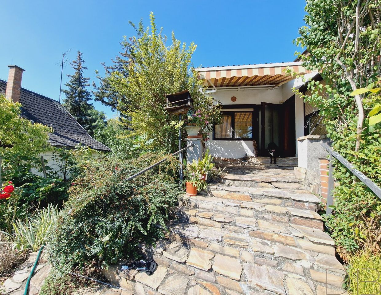 DB IMMOBILIEN | Gartenparadies für Naturliebhaber !!!