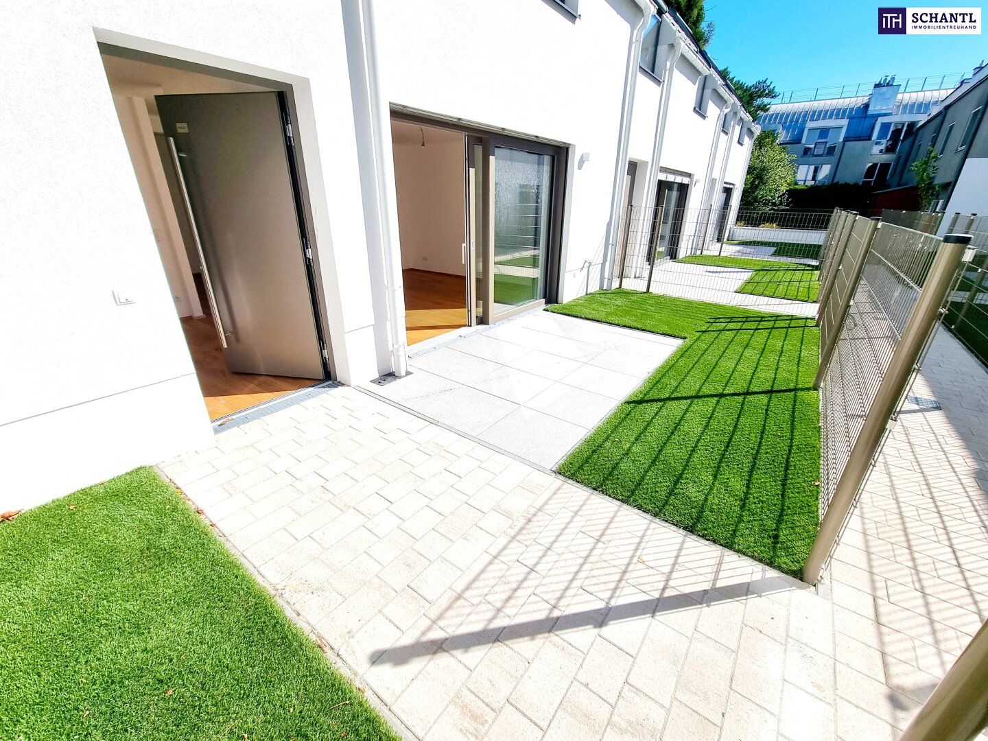 Frühlingsaktion! MUST HAVE! WOW - Cooles Townhouse mit Garten! Familien-Hit + Erdwärme + Absolute Ruhelage + Tiefgarage + Ideale Süd Ausrichtung! Nachhaltig und zukunftssicher investiert!