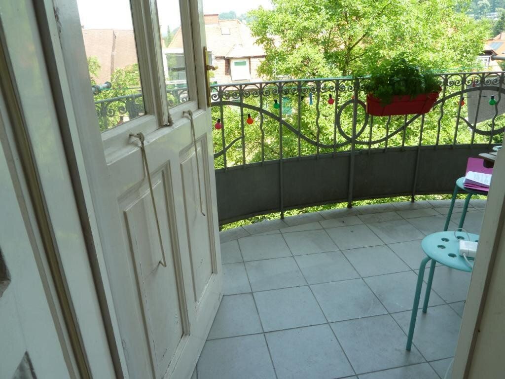 Familien aufgepasst: Wunderschöne 4-Zimmer-Wohnung mit großem Balkon am Hasnerplatz!