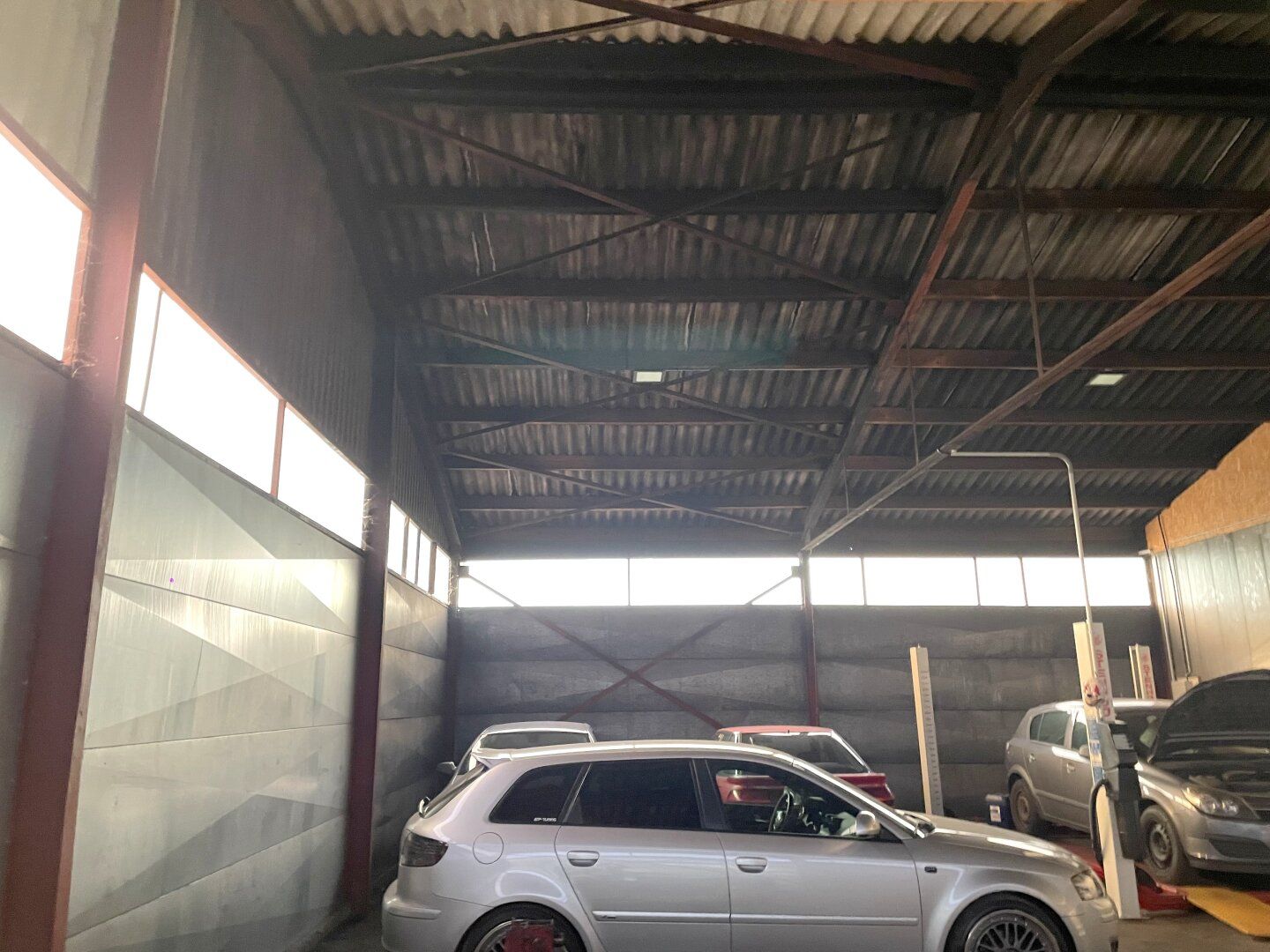 Wundschuh! Anlageobjekt, Lagerhalle, Produktionsstätte, Werkstätte, Garage, mit 4 Wohneinheiten! - Ansicht 5