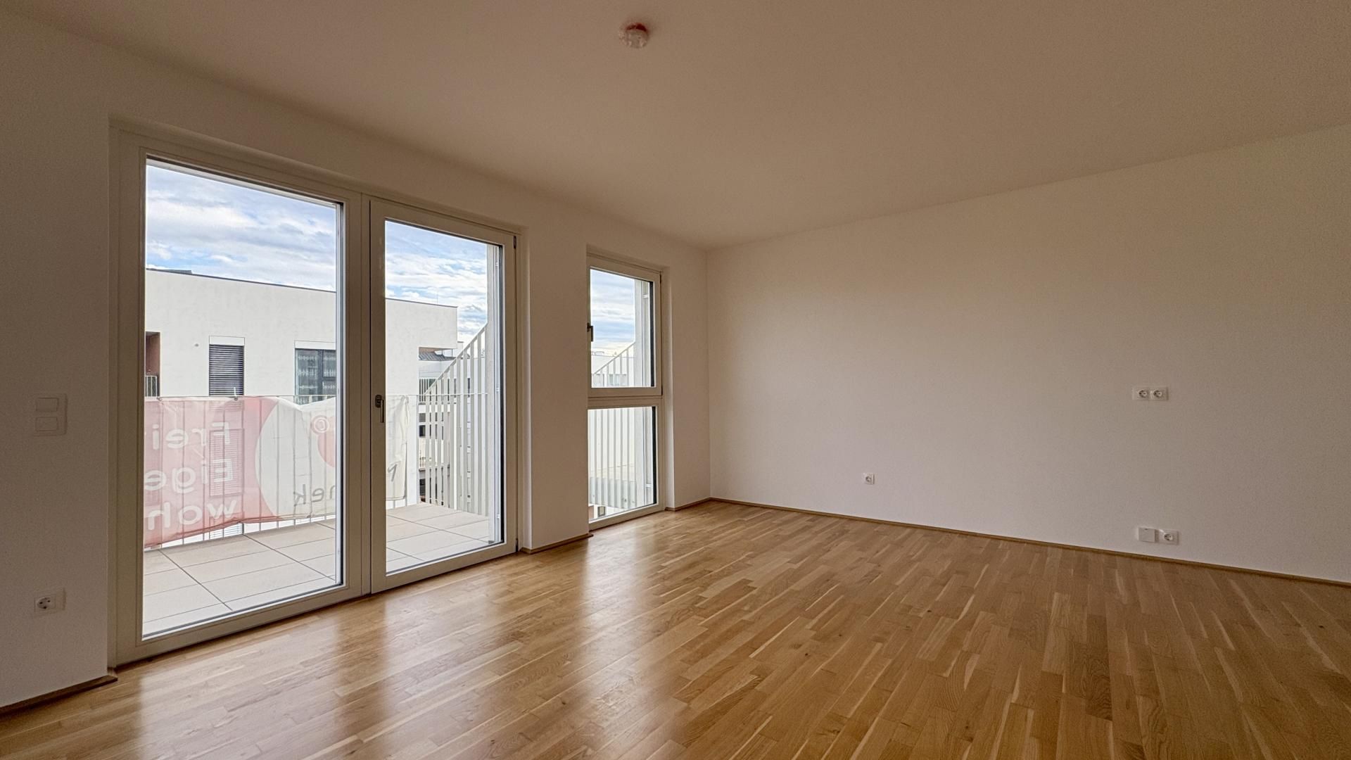 Schlüsselfertig & provisionsfrei: 2-Zimmer-Wohnung mit Balkon im Neubau!