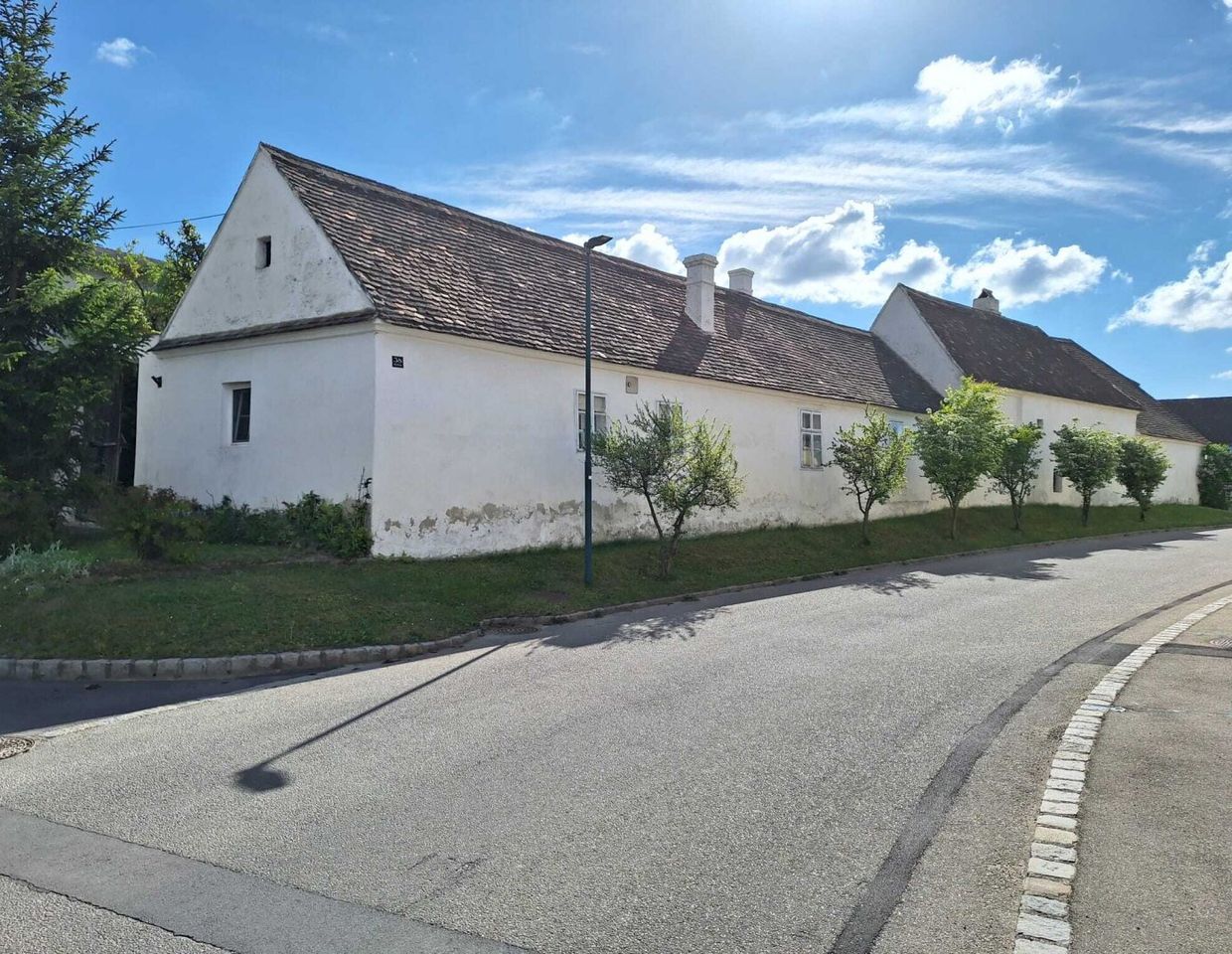 Landhaus mit Nebengebäuden - originell und urig renoviert!