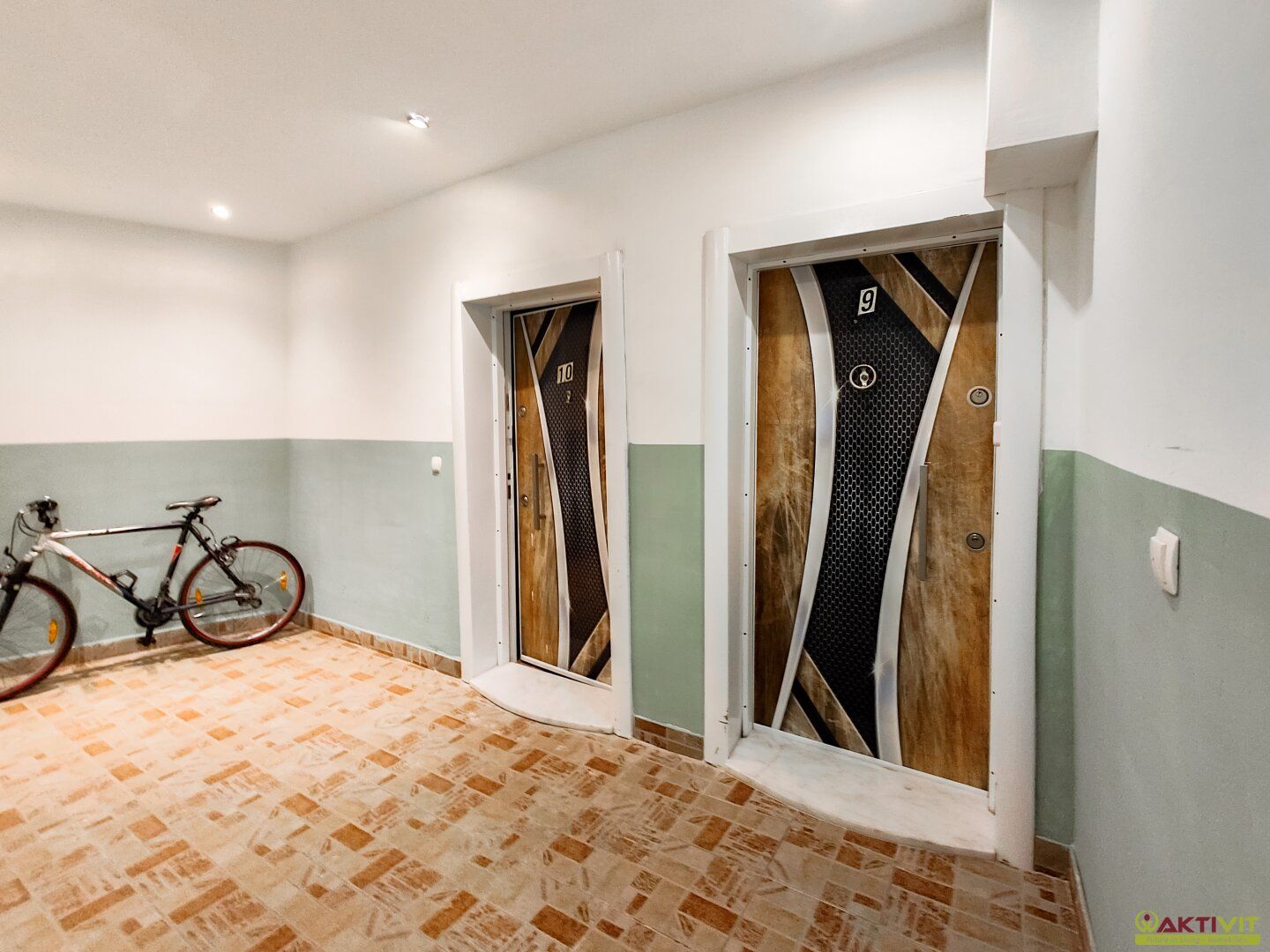 Anlagepaket in Kapfenberg: Doppel-Zinshaus mit 1.042 m² Nutzfläche. - Ansicht 5