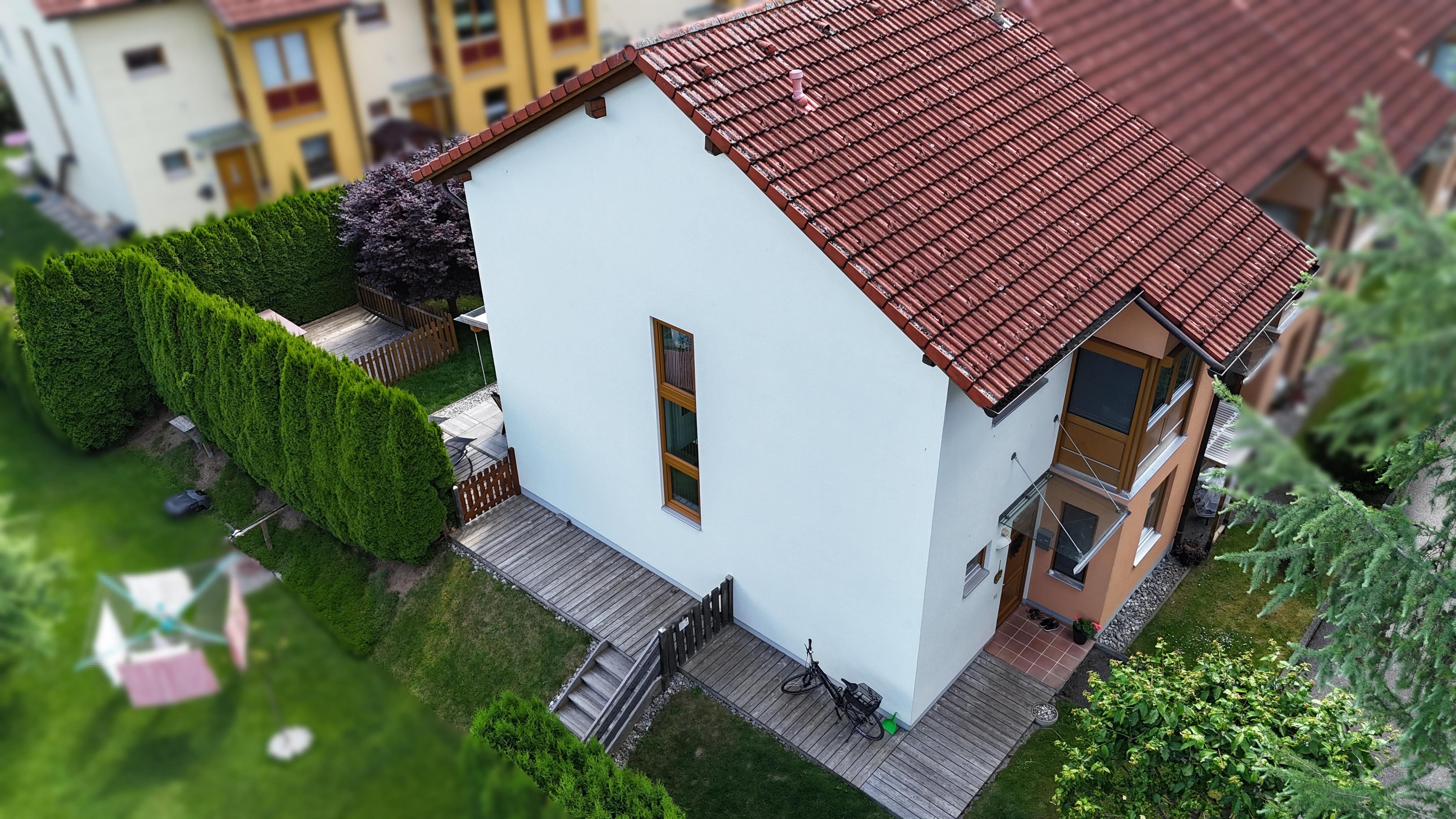 Eck-Maisonetten-Wohnung in sonniger Ruhelage mit Gartenanteil