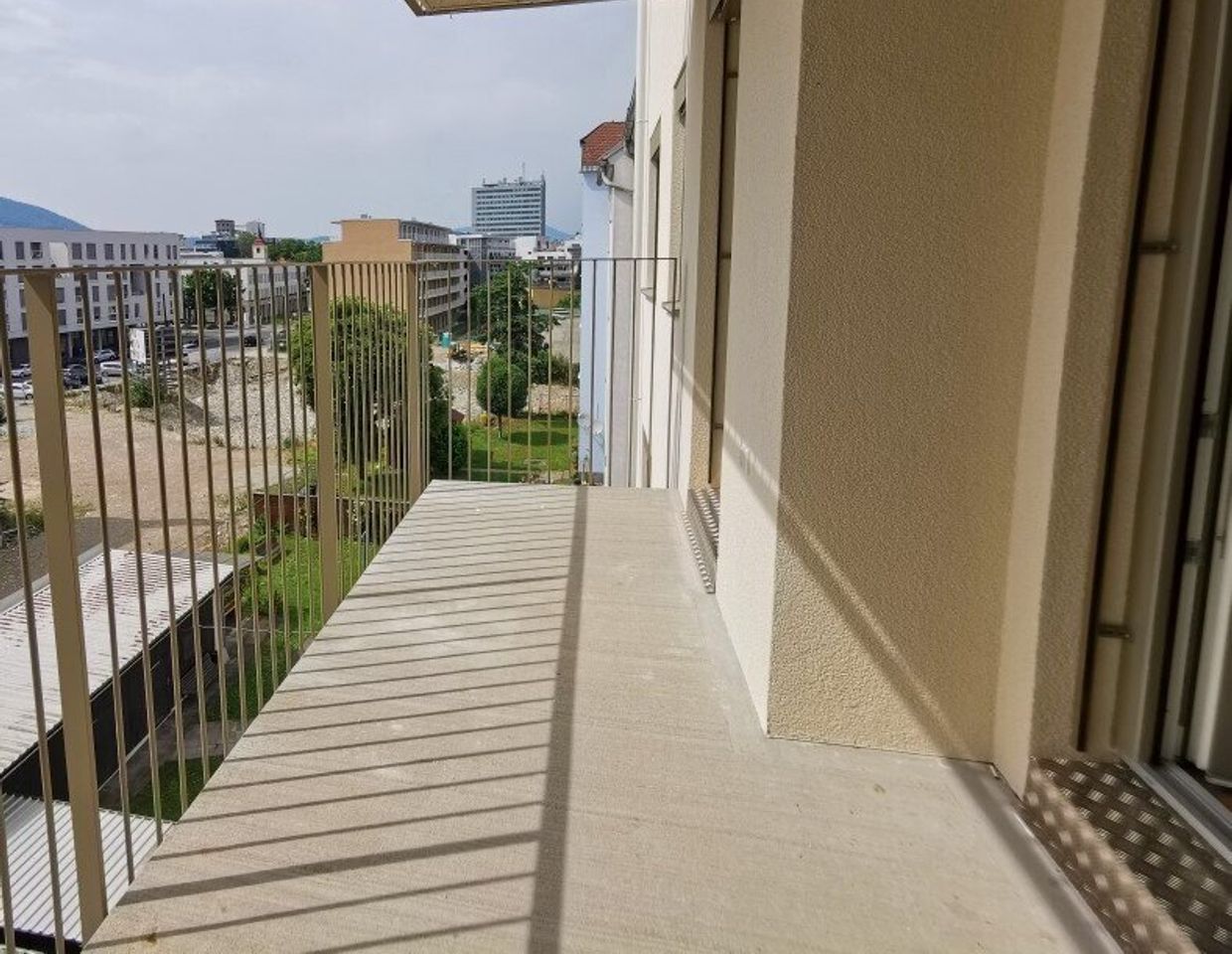 PROVISIONSFREIER Erstbezug: Repräsentative 2-Zimmer-Wohnung mit großem Südwestbalkon Nähe Augarten!