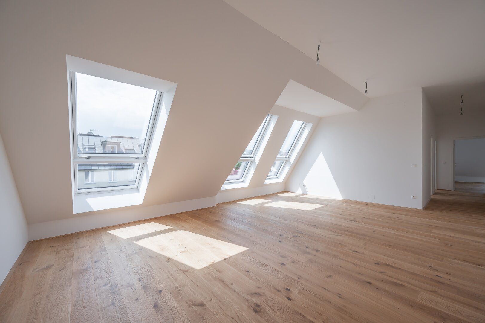 ++FonteFlats++ Prestigious 4-room Penthouse - First Occupancy with Exceptional Outdoor Space