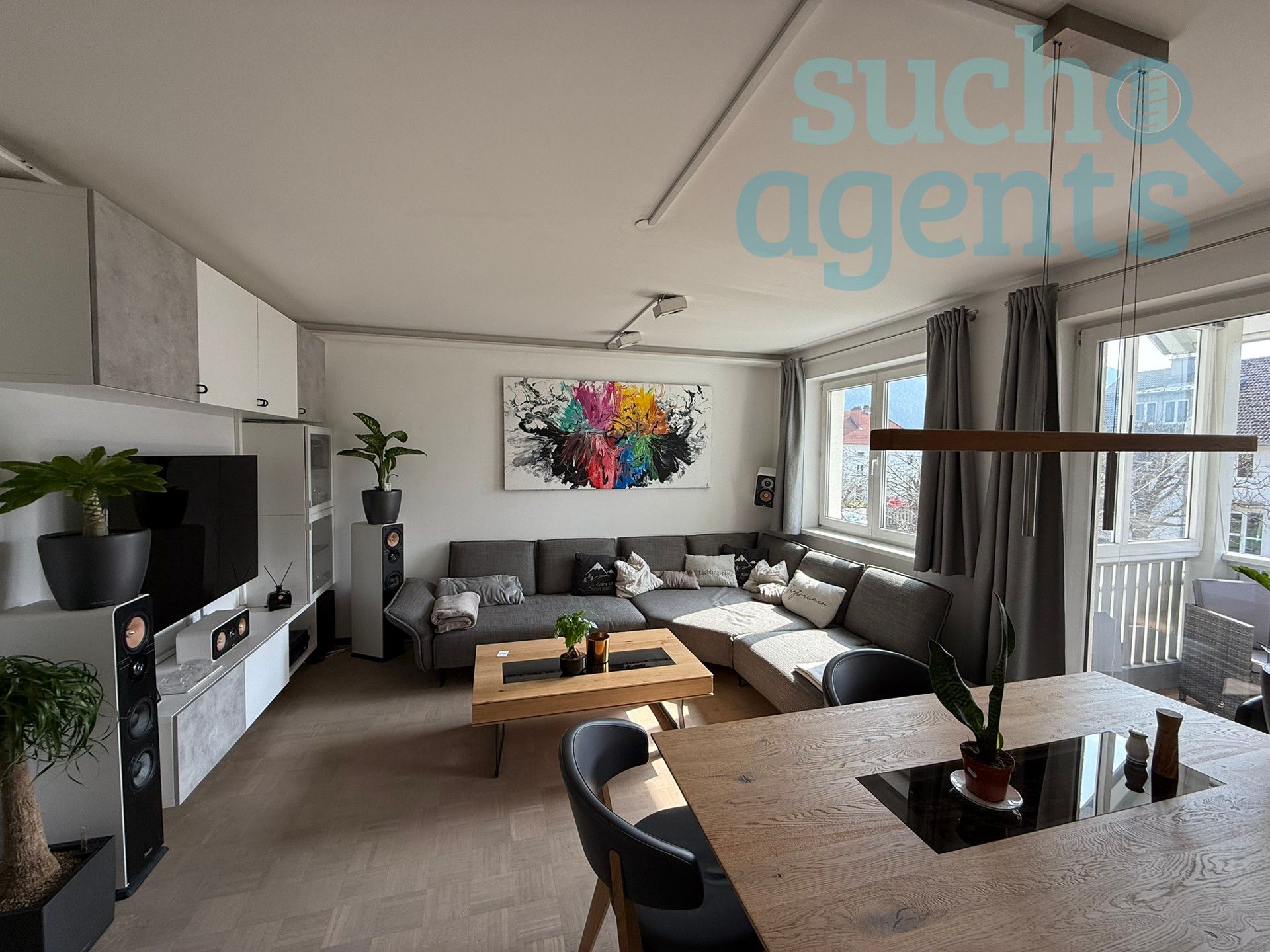 Neuer Preis! Traumhafte 4 Zimmer Wohnung mit Balkon