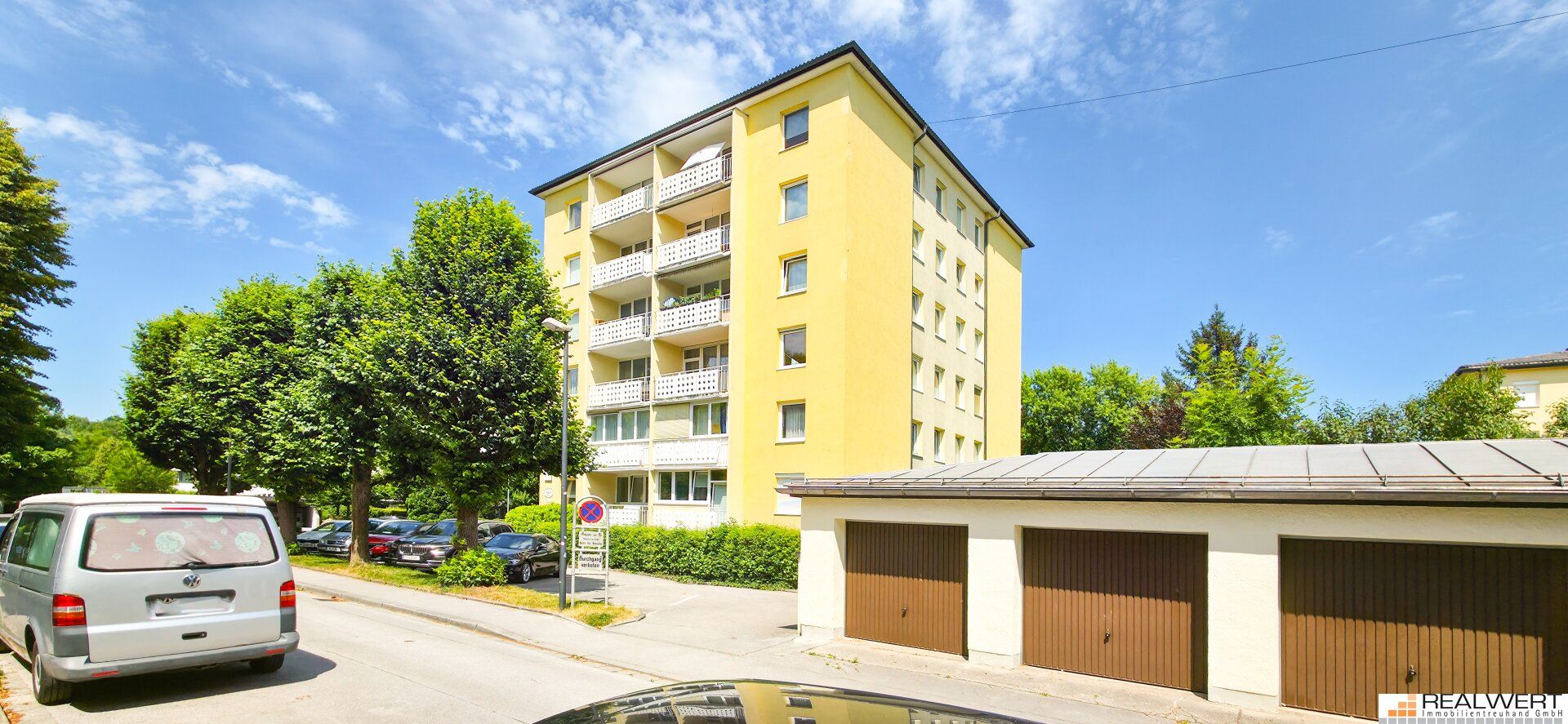 LEVEL 5 | NONNTAL | Chique 2-Zimmer Citywohnung mit Loggia