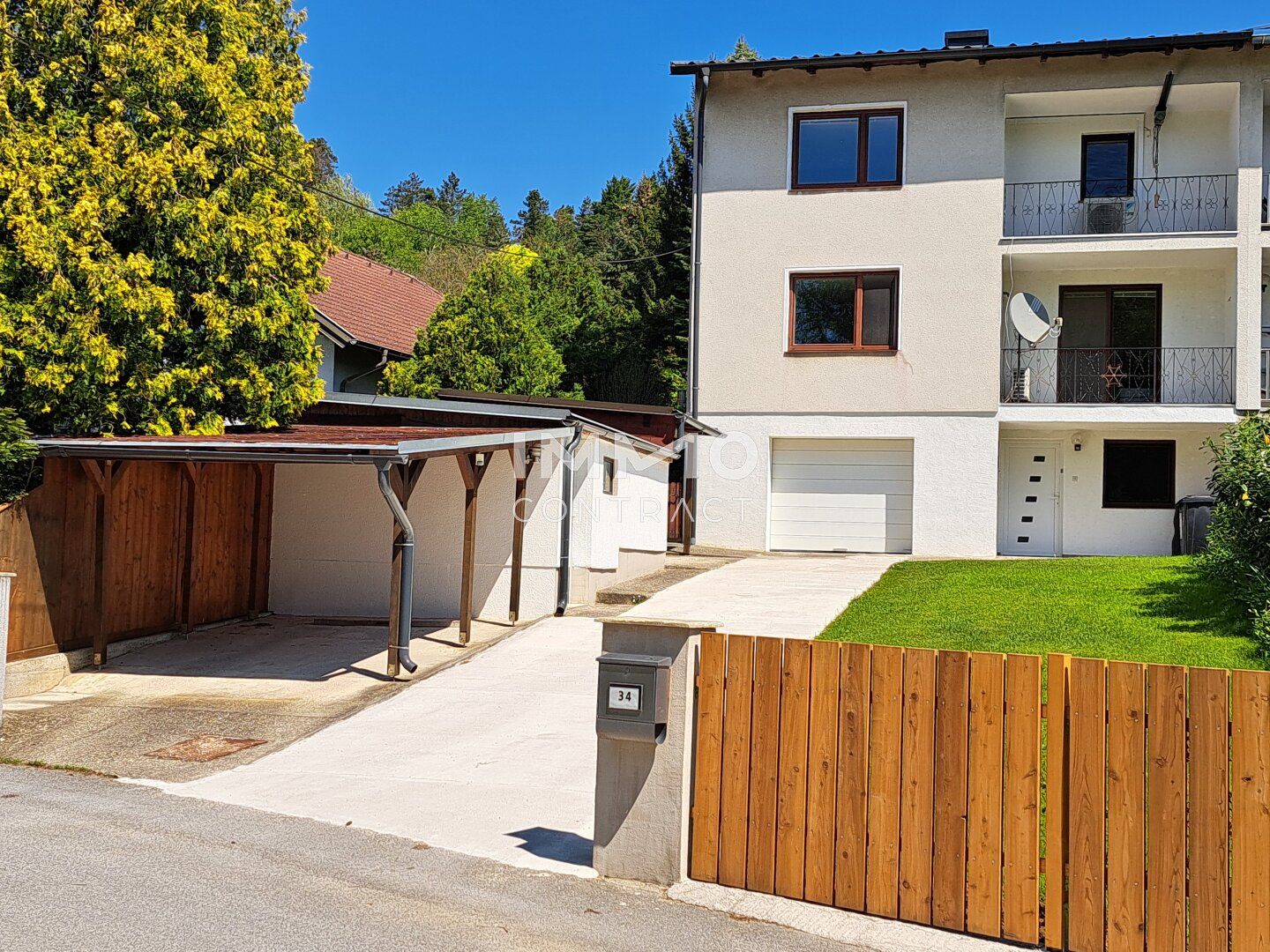 Maja, 175 m², krunt 1670 m²